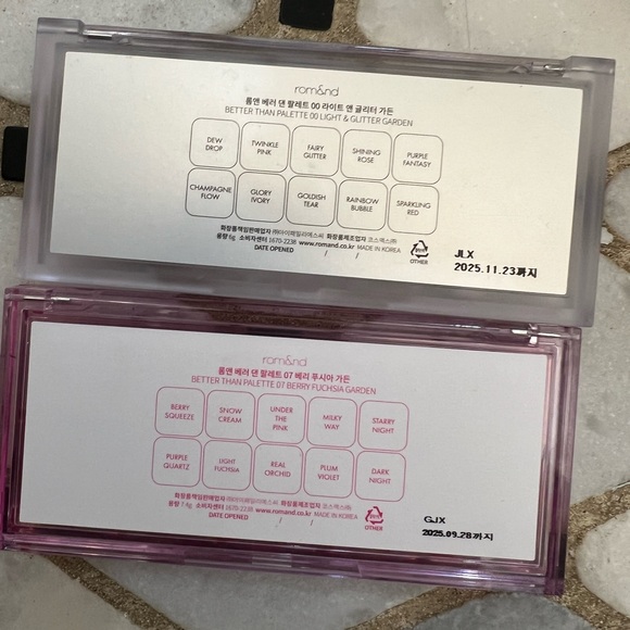 Set of 2 Rom&nd palettes - Picture 2 of 4